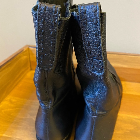 Land,s End Leather Boots size 9.5 Black - Picture 4 of 5